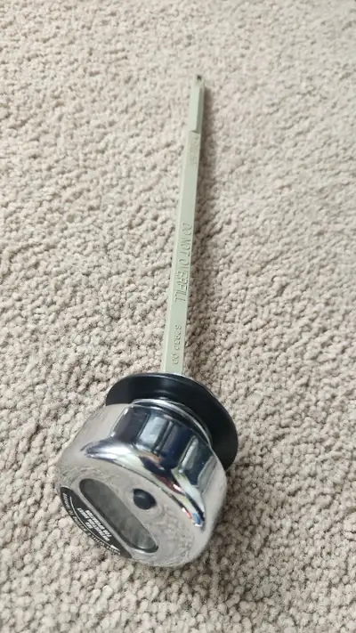 I have for sale dyna oil temp dipstick Harley part #62938-00b it fits 99 to 05 dyna asking $75.00