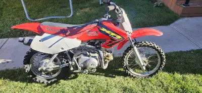2002 XR70R: -brand new tires (one ride) -brand new carb. (Old factory one is included....needs a goo...