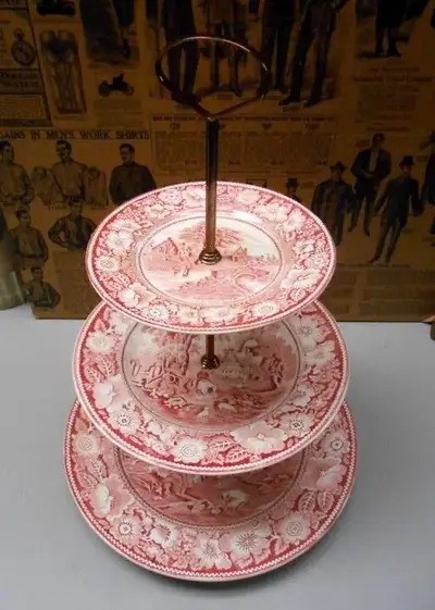 3 Plateaux de Service Étagés England Vintage, View more