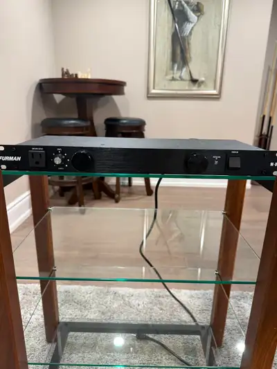 Furman M-8Lx 15-amp power conditioner, View more