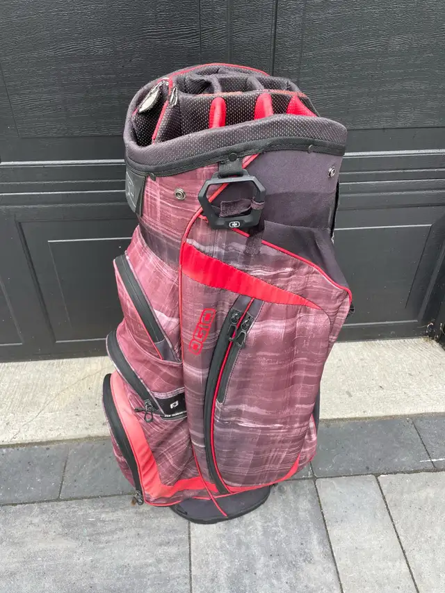 OGiO Golf Bag  in Golf in Ottawa - Image 3