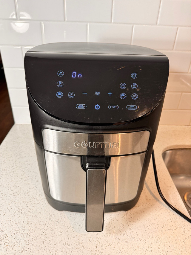 Gourmia Air Fryer 6.7 L in Microwaves & Cookers in City of Toronto