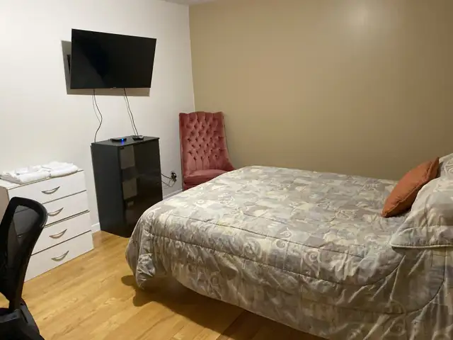 Chambre à louer étudiants ou travailleurs in Room Rentals & Roommates in Saguenay - Image 8