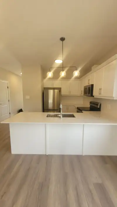 4 Bedroom 3  Bathroom Townhouse For Rent in Corunna Ontario