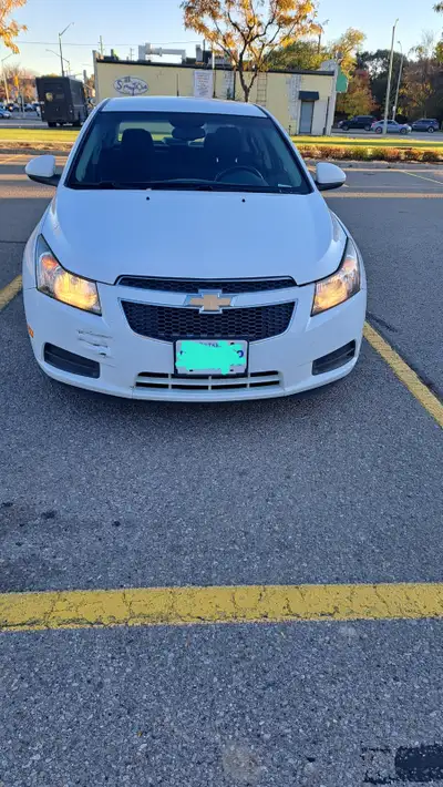 2011 cruze, smooth drive, no mechanical issues, Great car! $4500 AS IS , $5100 With safety!