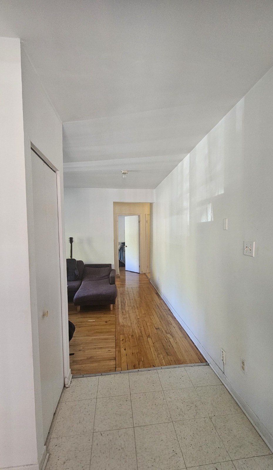 Cession de bail 3 1/2 Lumineux Chauffage + Frigo & Poêl 1 093 $ 5