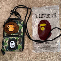 BAPE SIDE BAG WITH CARDHOLDER COMPARTMENT 