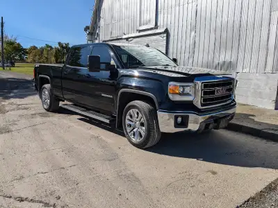 2014 GMC Z71 SIERRA SLT 4X4 156 KLMS FULLY LOADED V-8 5.3 VORTEX ENGINE AUTO O/D FULL 4 DOOR 4X4 IN...