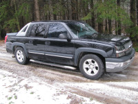 2003 Chevrolet Avalanche 4x4 decent condition