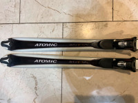 Women’s Atomic skis - 160 cm