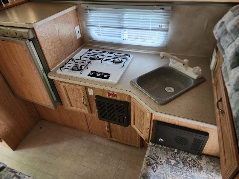 Camper for 8ft box 3/4 Ton Truck Travel Trailers & Campers City of