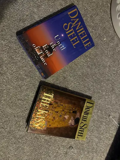 Danielle Steel Books, View more