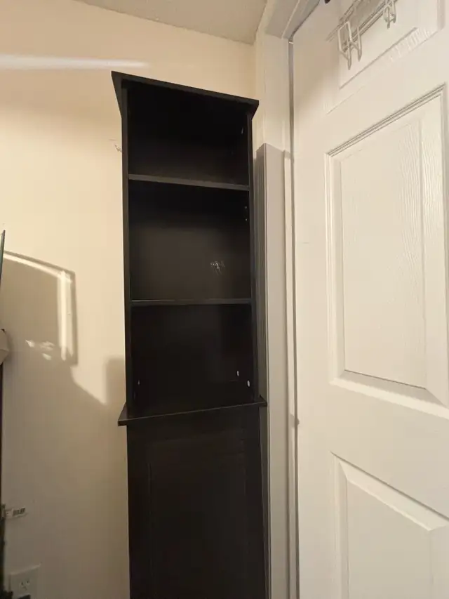 Brown Wooden Storage Cabinet with Shelves in Bookcases & Shelving Units in Oakville / Halton Region - Image 3