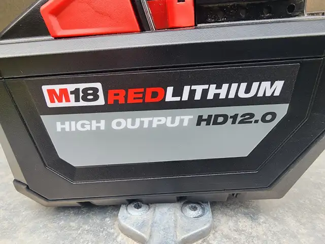 12 AH Milwaukee Tool 18V M18 Red Lithium-Ion High Demand (HD)62863260432898121