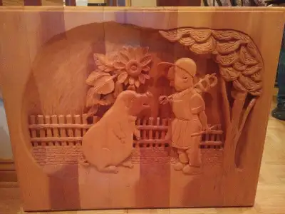 Sculpture sur bois et chaîne en bois sculptée, View more