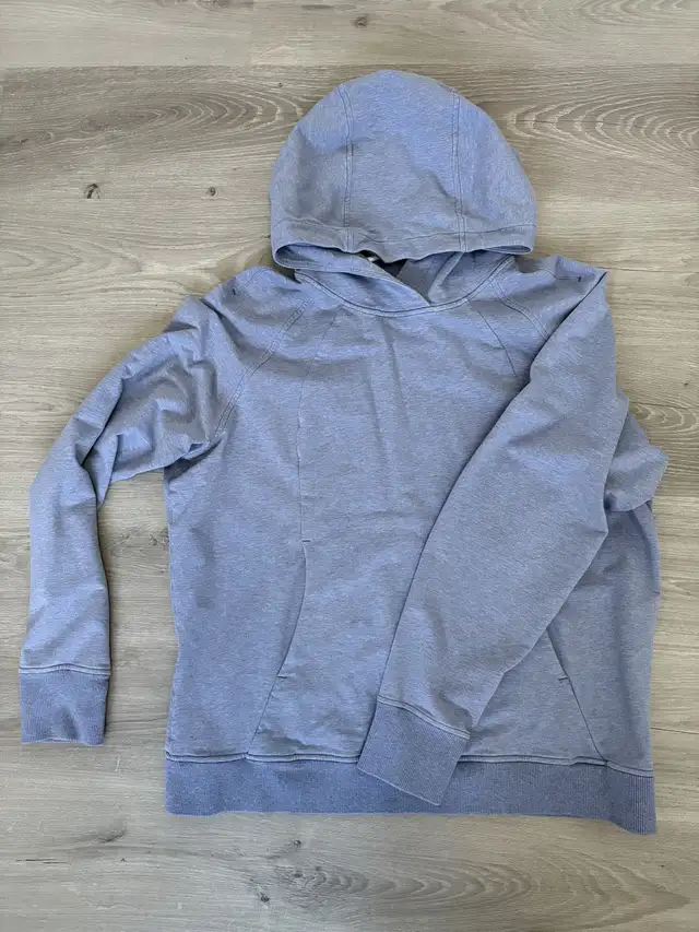 Lululemon french terry Scuba hoodie size 14 in Women's - Tops & Outerwear in Winnipeg - Image 2