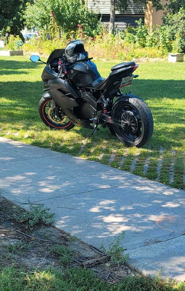 Electric motorcycle in eBike in City of Toronto