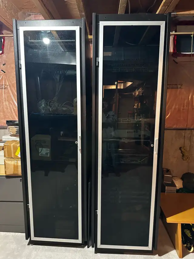 Computer sever cabinets, $350 each x2!405734984610621440