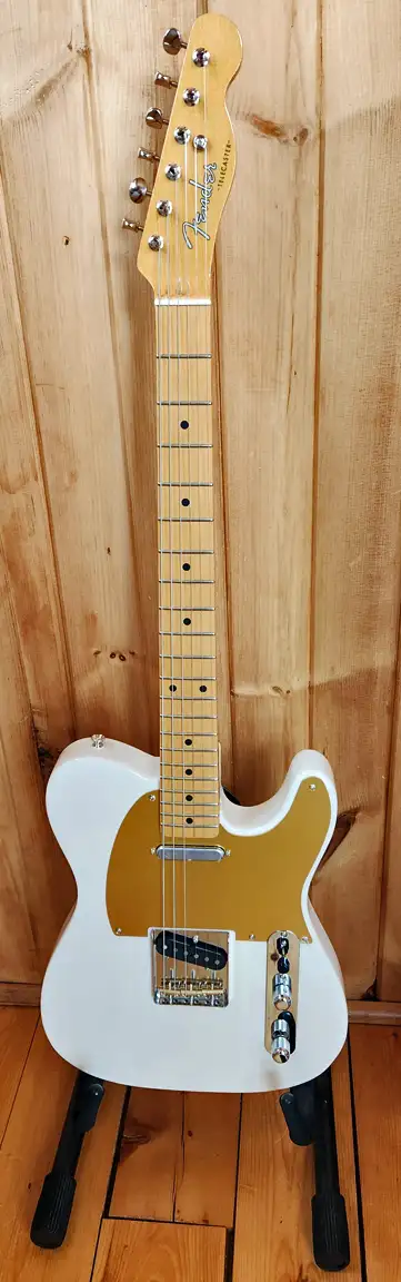Fender JV Modified Series Telecaster in new condition, View more