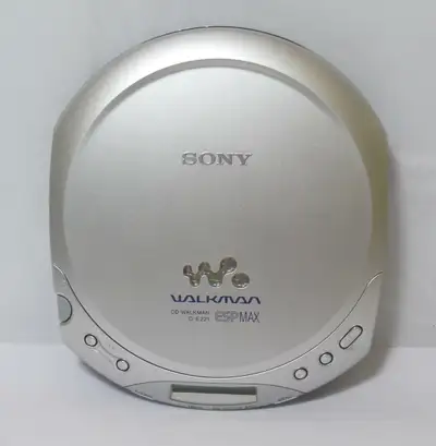 CD Players SONY SANYO ACURA ONN KOSS Number of vintage CD players in great working condition As well...