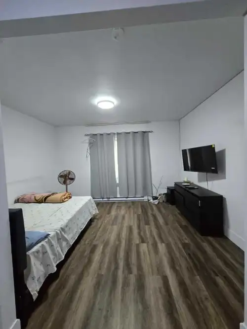 875 #4 ** Studio Apartment for Rent – $1,245/month** **875 Jarry St W, Montreal, QC H3N 1G8** ✅ Heat...