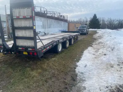 2019 BWS paver float trailer 30 ft 30 ton , new deck 2 years ago, tilt deck, oil sprayed, safetied u...