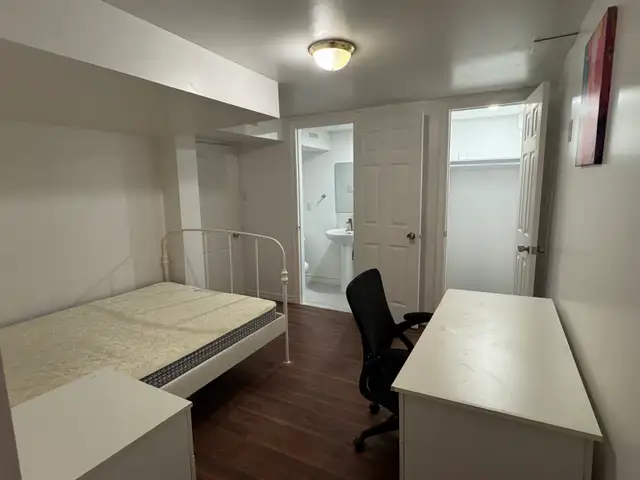 New Renovated Beautiful Furnished Rooms for Rent Near UTM | Room ...