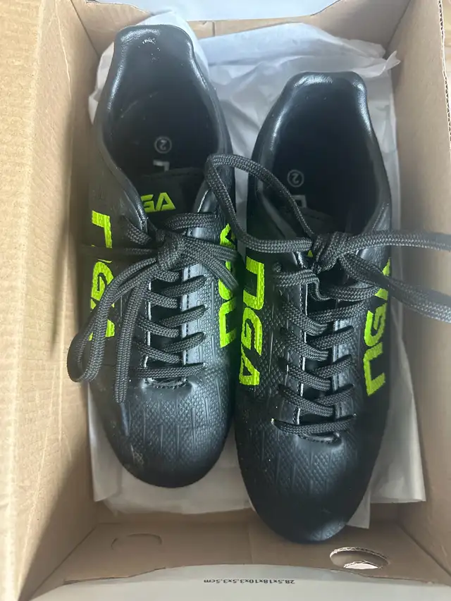 NGA Tiranito Soccer Cleats - Y2 in Soccer in Ottawa - Image 2