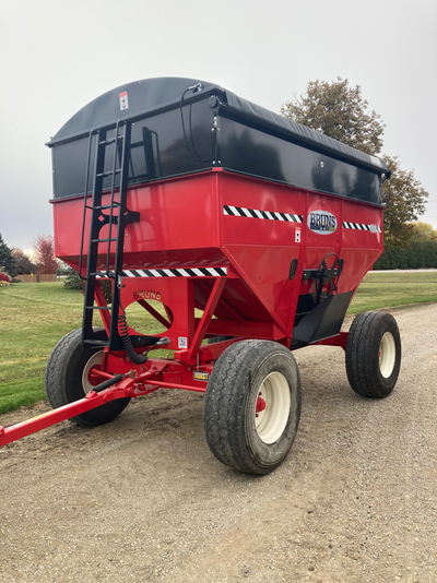 430 Bruns with tarp ,lights,spring on 14 T Horst gear with 425 tires. New condition.