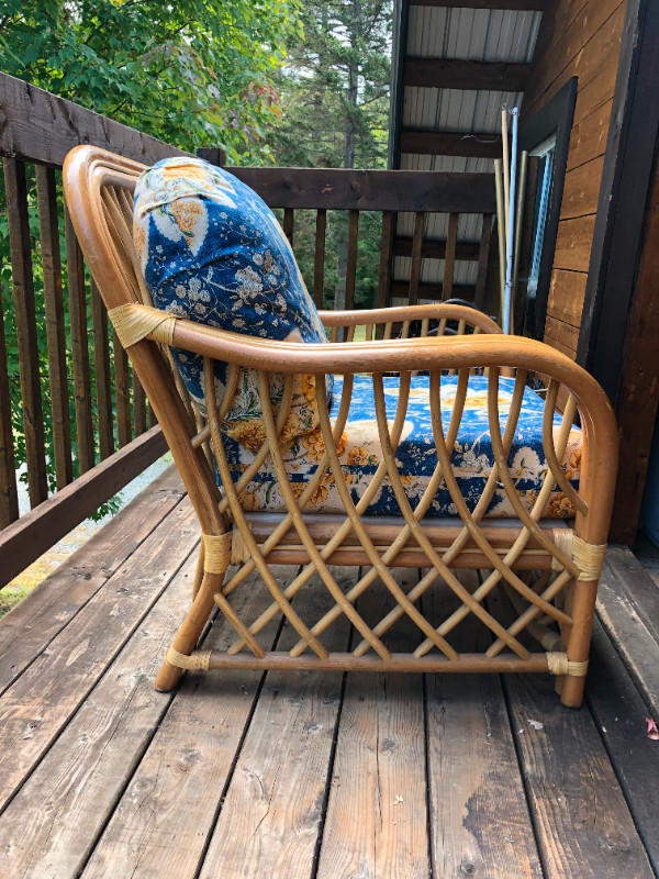Fauteuil en Rotin ** Rattan Armchair dans Chaises, Fauteuils inclinables  à Laurentides - Image 3