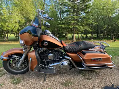 Has lots done to it. Bars, controls, cables, bearings front and back, brake pads. New speakers. Bran...