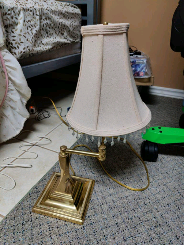 Vintage lamp  in Other in Windsor Region - Image 7