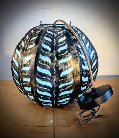 luminaire en étein, View more