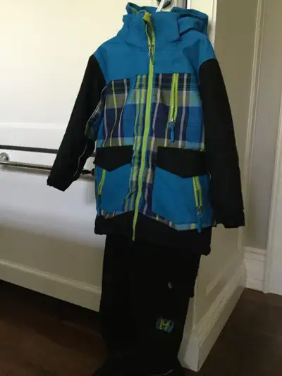 Boys Snowsuit (Size 5), View more
