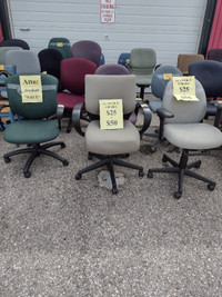 office chair in All Categories in Kitchener Waterloo Kijiji Canada