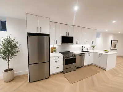 FULLY RENOVATED! 2 Bedroom Unit in Dufferin Grove – All Utilities and Internet Included! Spacious 2-...