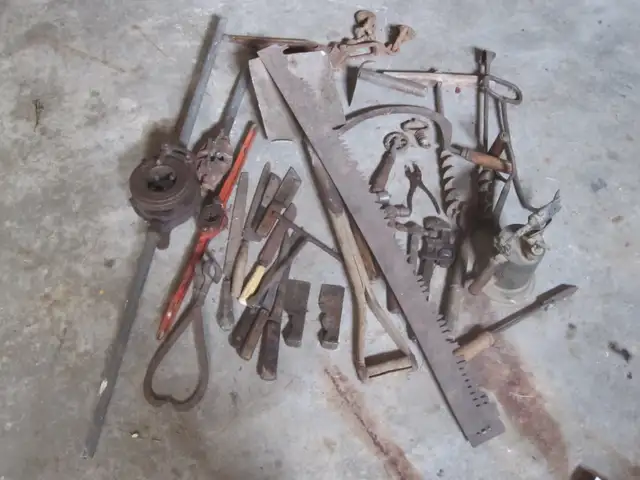 old tools in Hand Tools in Kawartha Lakes - Image 3