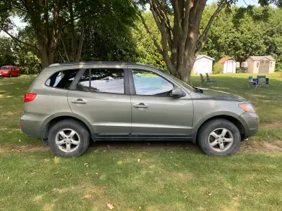 Small SUV in good condition for its age and mileage. 285000km. Comes with set of snow tires on rims...