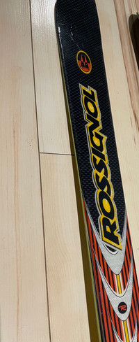Ski alpin Rossignol 