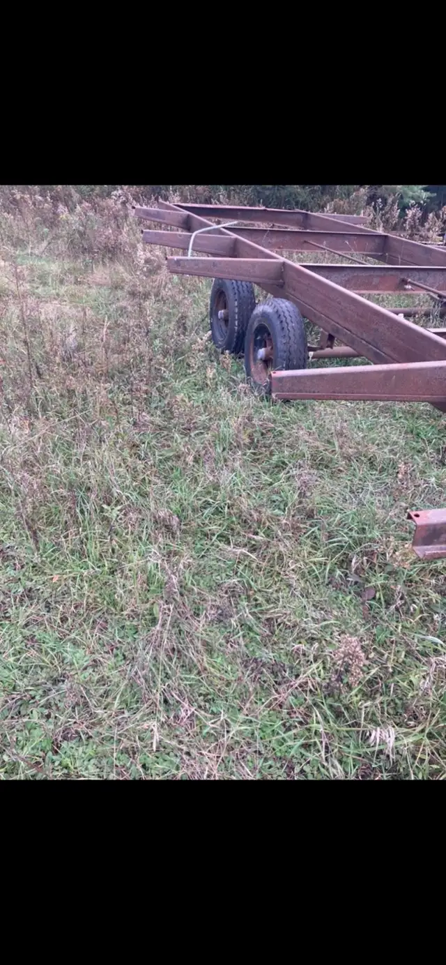 40’ x  12’ approx flat deck trailer tiny home frame farm trailer in Other in Barrie - Image 3