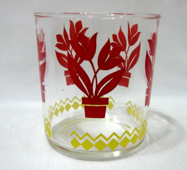 Hard toFind Vintage 1950s Hazel Atlas  Glass Tulip Flower vases in Arts & Collectibles in West Island - Image 3