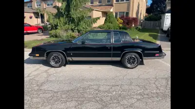 1985 Olds Cutlass Supreme. Looking for a period car to use for your video or pics. Call me for more...