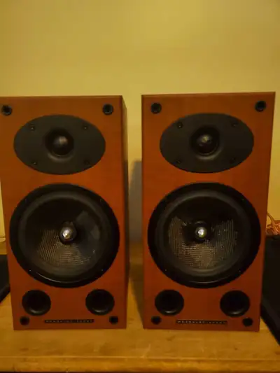 Maurdant Short Carnival 2 Speakers, View more