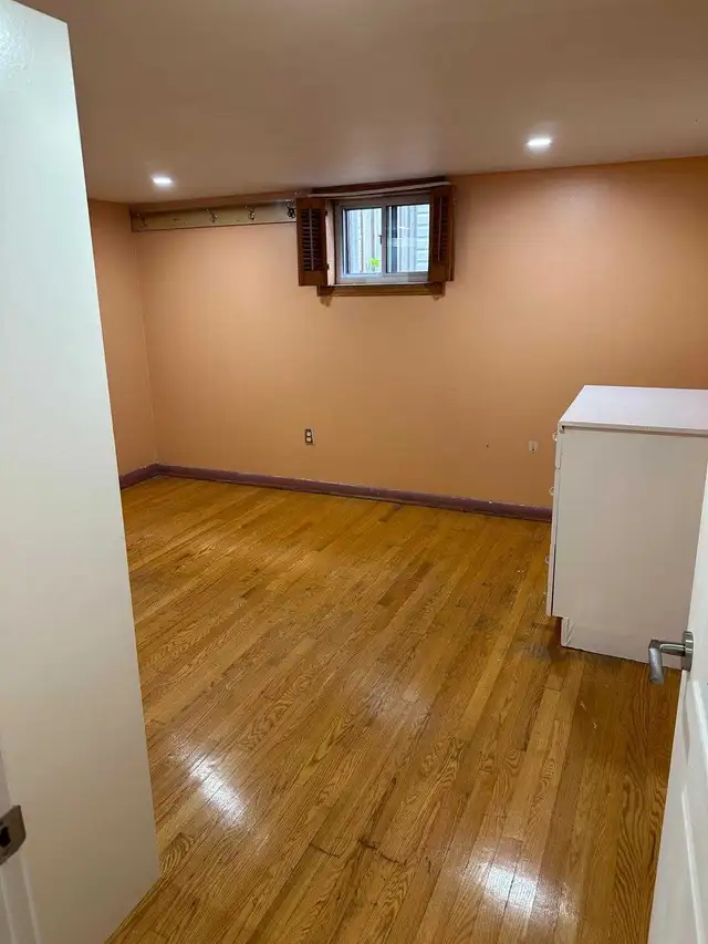 Scarborough basement for rent