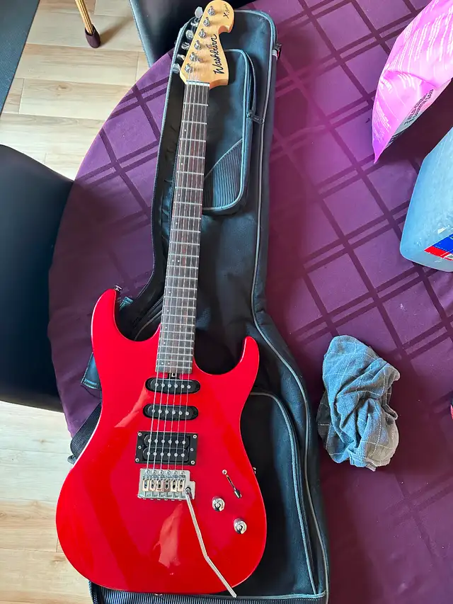 Washburn X electric w in Guitars in Edmonton - Image 4