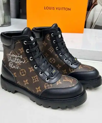 bottes femme neuve grandeur 7 8 8, View more