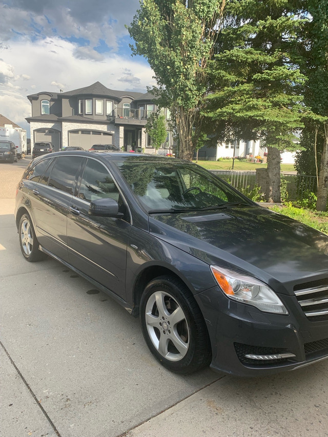 2012 Mercedes R350 Diesel  in Cars & Trucks in Calgary - Image 2