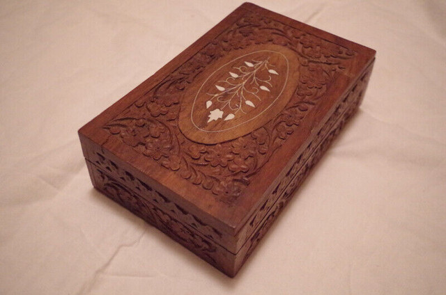 Teak Carved Inlaid Jewelry Box - Hand Carved & Hand Painted in Arts & Collectibles in Winnipeg - Image 3