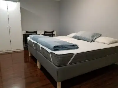 3 bed 2 bath basement appartment
