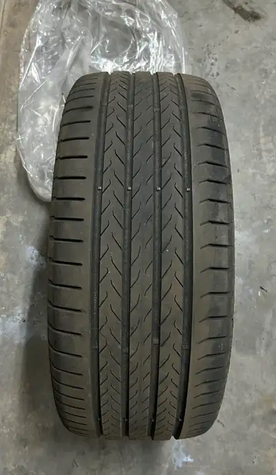 Excellent tires. 4 Continental EcoContact 6Q 245/40 R20 99Y XL High Performance Summer Tires. Like N...